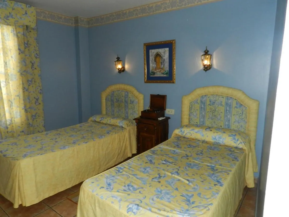 Hotel Don Javier Ronda 3*,